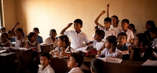 PUBLIC EDUCATION IN INDIA: PARADIGM SHIFTS IN STUDENT ASSESSMENTS